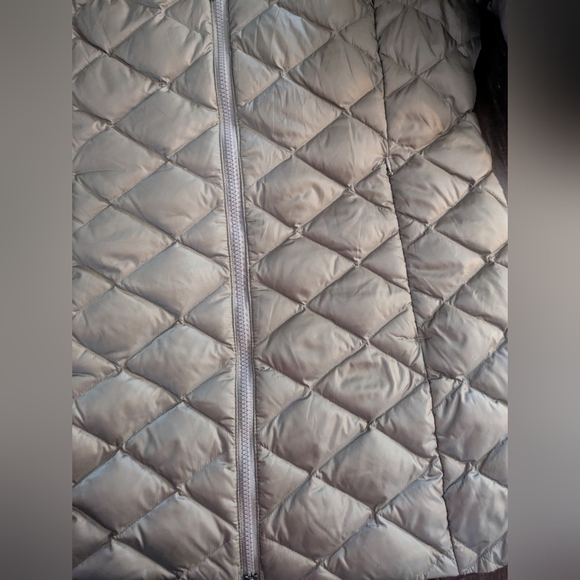 Eddie Bauer Women's Down Bronze Gold Quilted Tan Puffer Jacket L Large Petite - Picture 5 of 8
